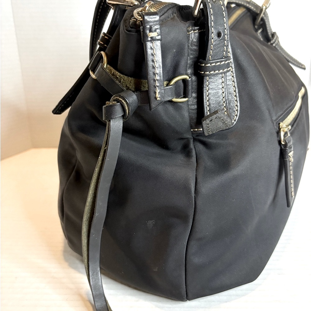 Dooney and Bourke - Picture 4 of 13